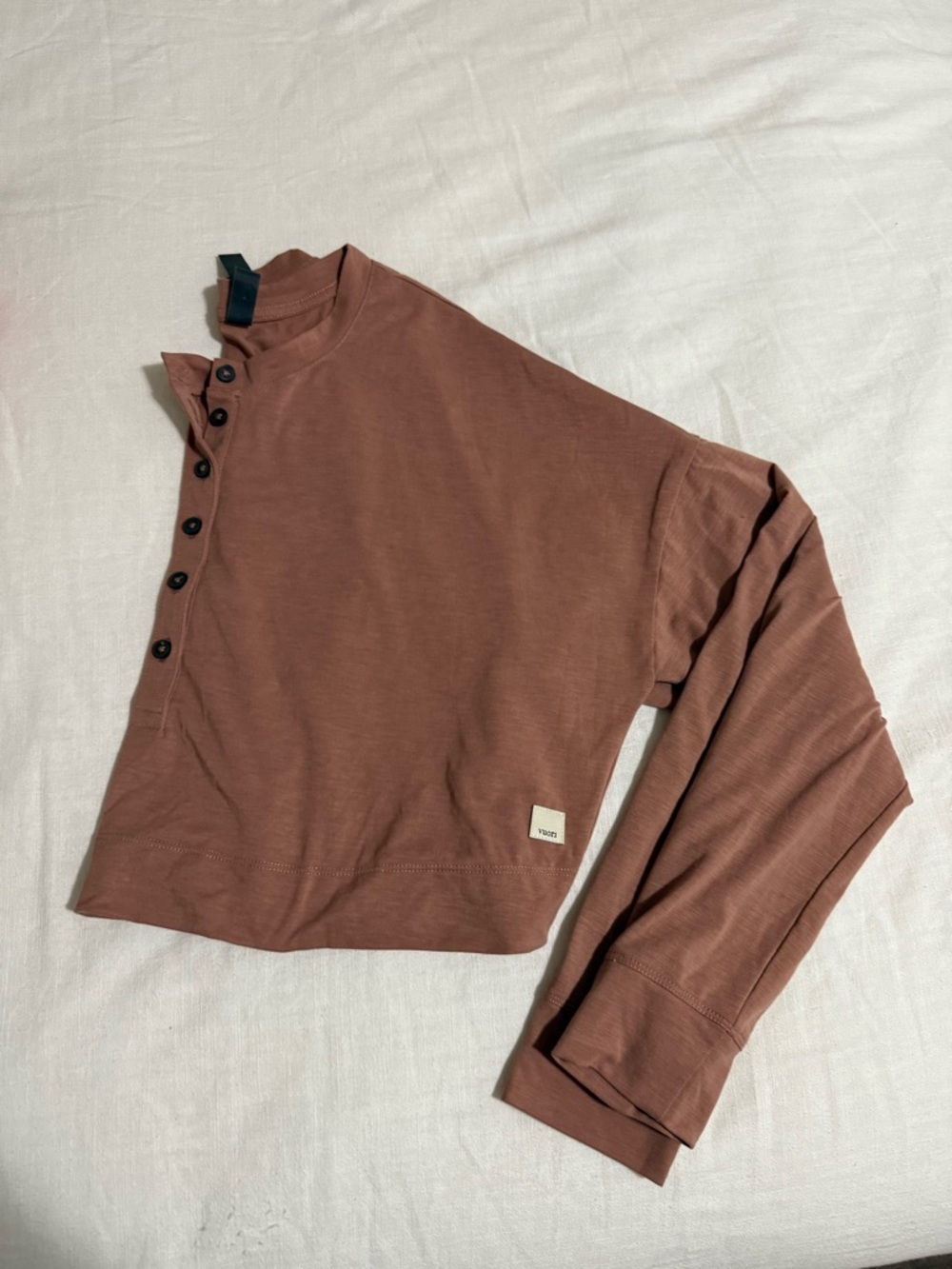 VUORI Avalon Henley top size M